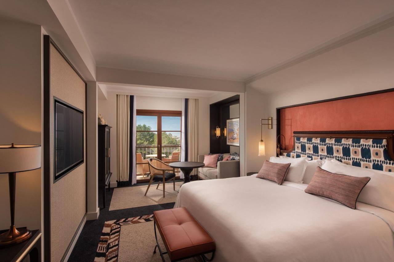 Deluxe Terrace King Room with Balcony and Garden View